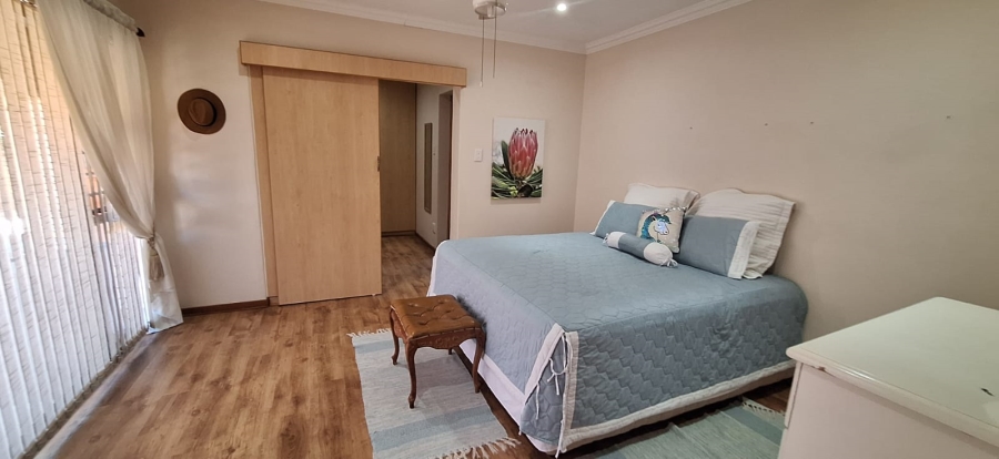 4 Bedroom Property for Sale in Hillcrest Northern Cape